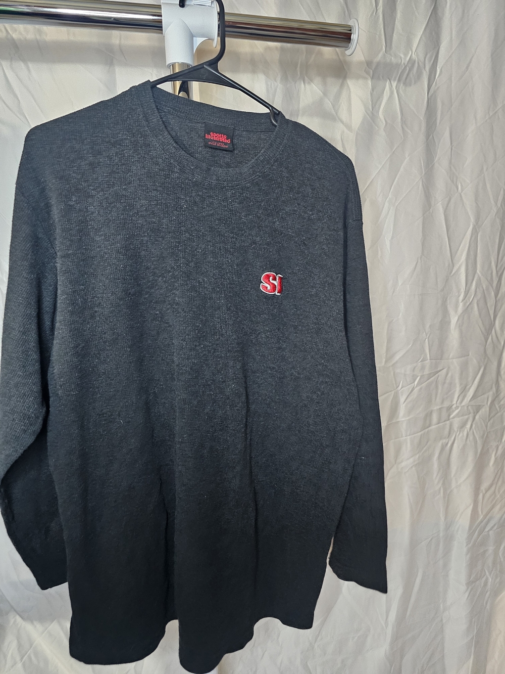 Men's Black Crewneck Sweater with Red SI Logo - 0002